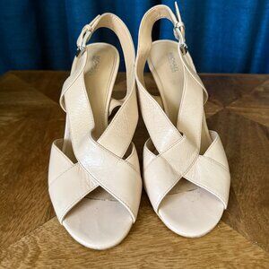 Michael Kors Nude / Beige Heels Women's 9.5